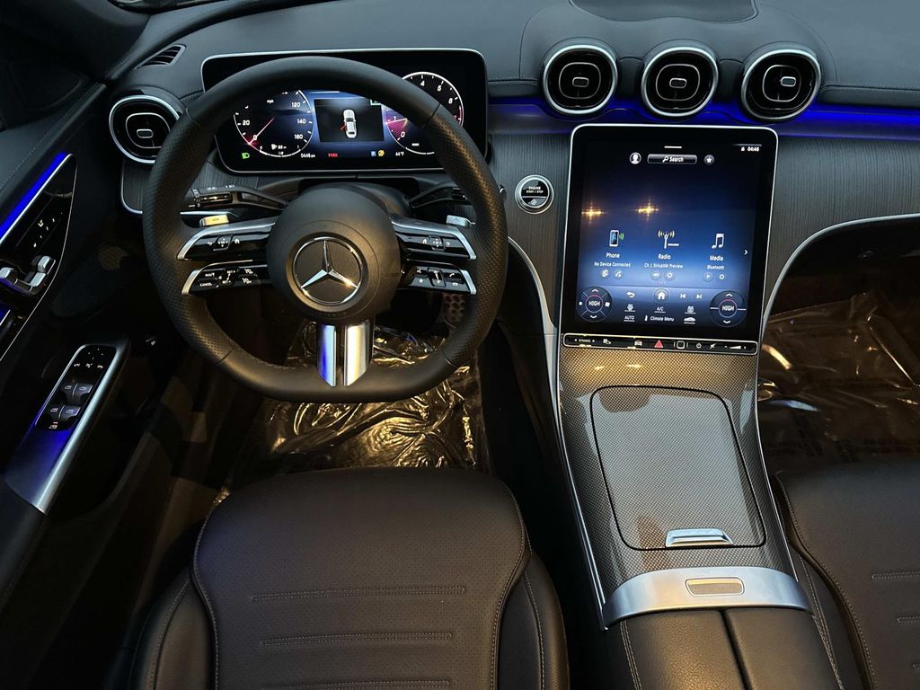 Thumbnail: 2023 Mercedes-Benz C-Class - 32