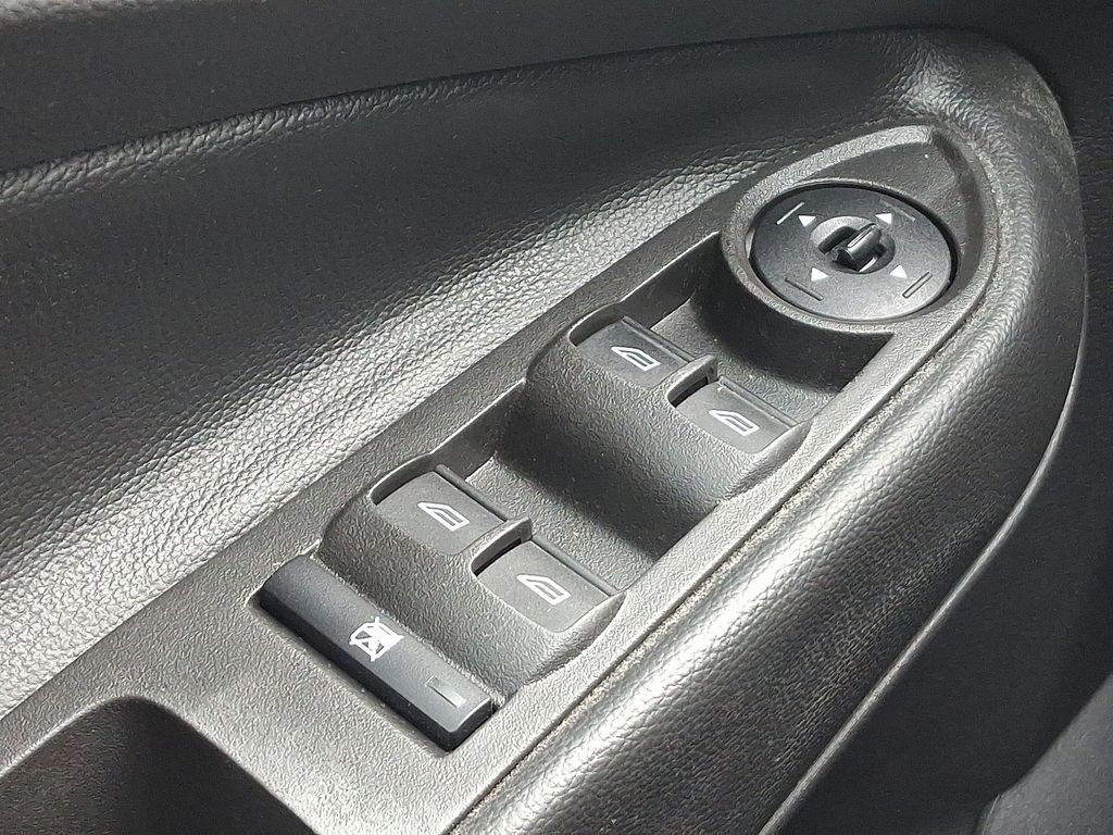 Thumbnail: 2018 Ford Escape - 26