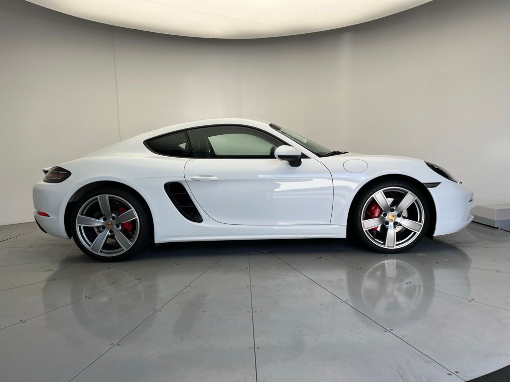 Thumbnail: 2018 Porsche 718 Cayman - 23