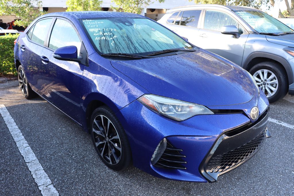 2017 Toyota Corolla SE 6