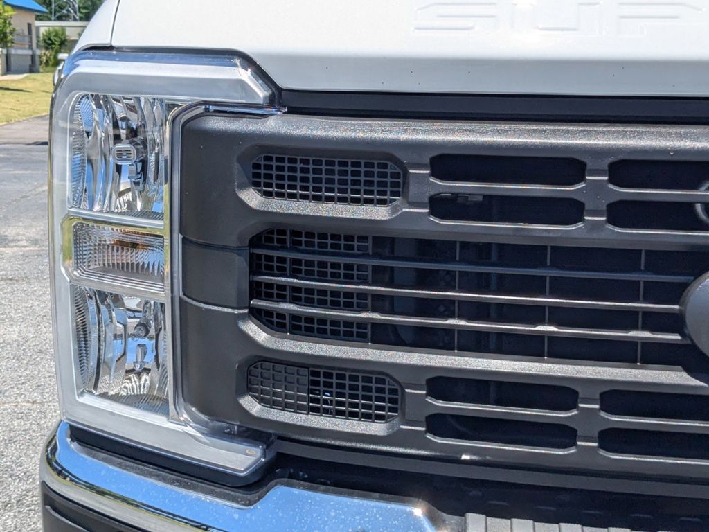 2025 Ford F-250 Super Duty XL