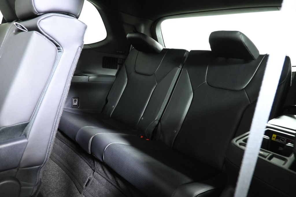 Thumbnail: 2026 Lexus TX - 32