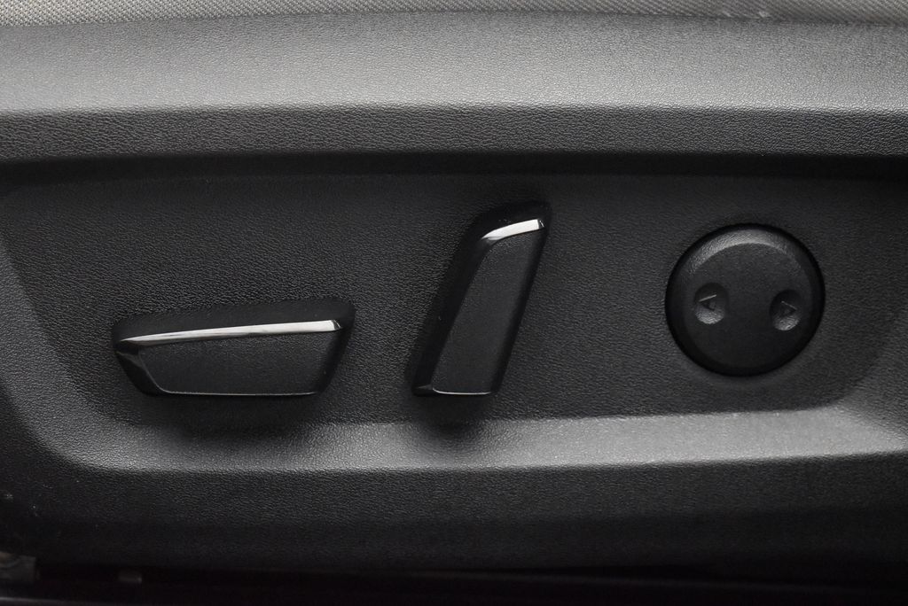 Thumbnail: 2023 Nissan Rogue - 14