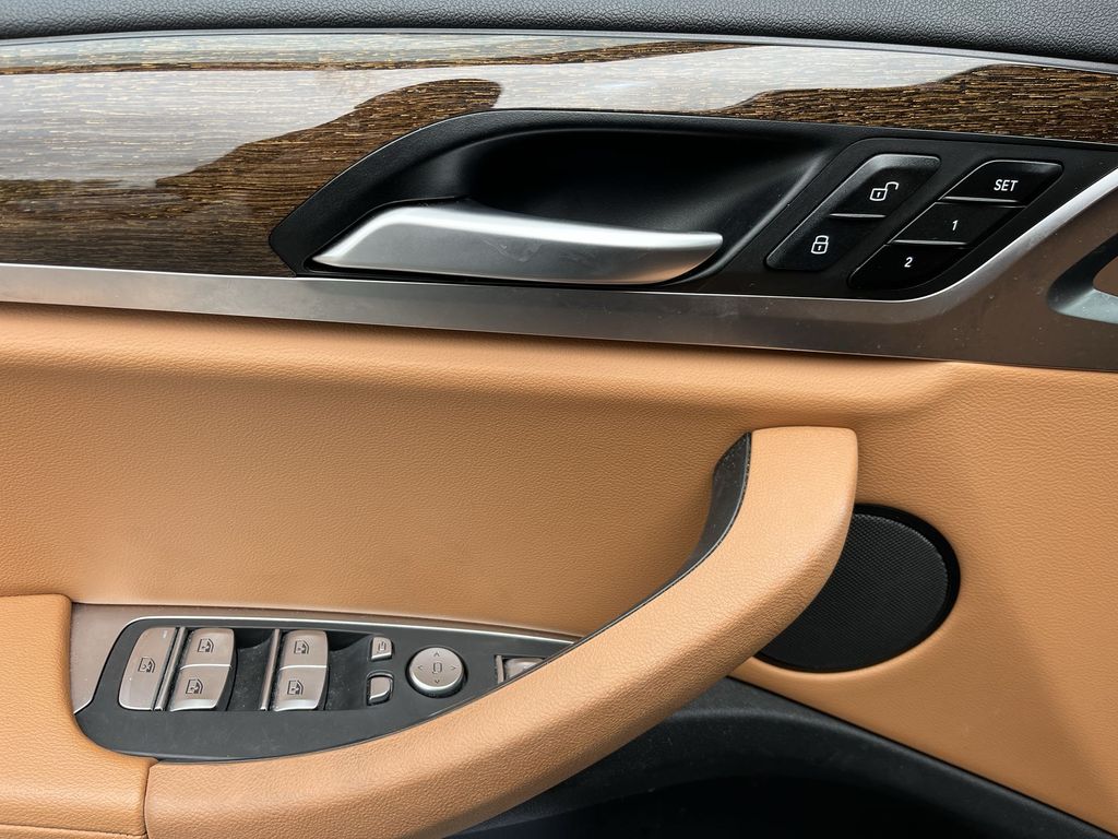 Thumbnail: 2022 BMW X3 - 13