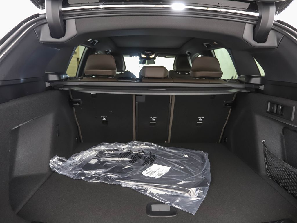 Thumbnail: 2026 BMW X3 - 24