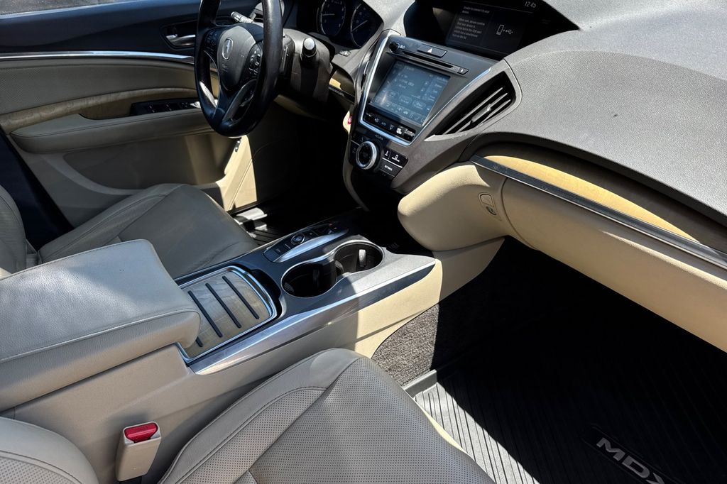 Used 2020 Platinum White Pearl Acura Technology image 19