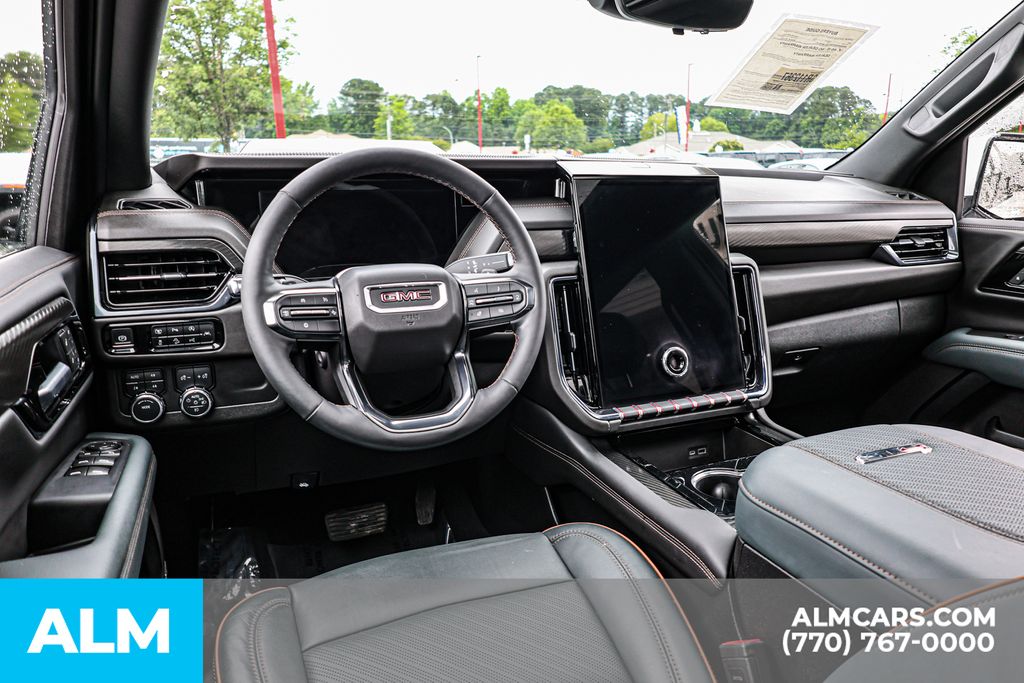 Used 2025 White GMC AT4 image 30
