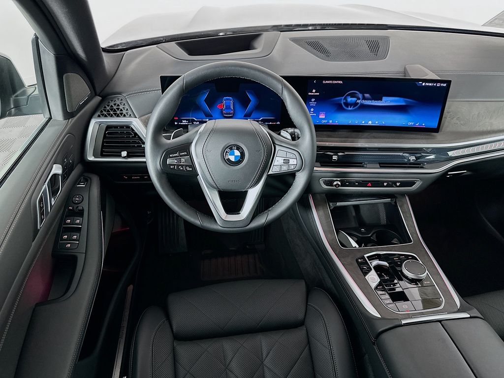 Thumbnail: 2025 BMW X5 - 22