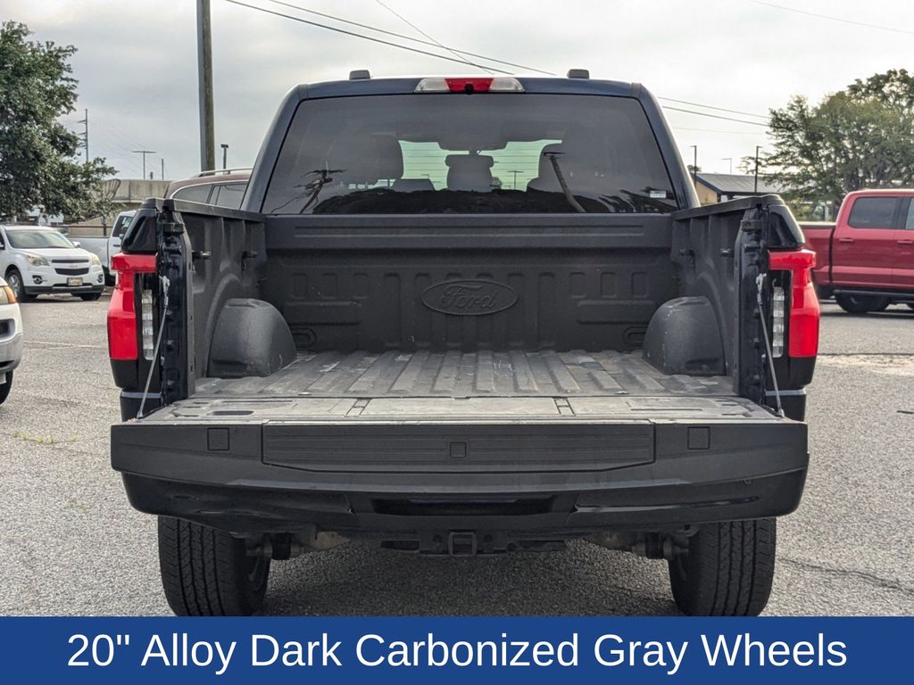 2022 Ford F-150 Lightning XLT