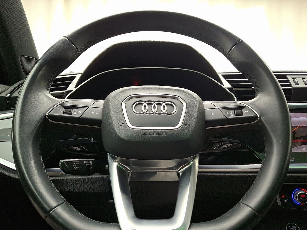 Thumbnail: 2023 Audi Q3 - 20