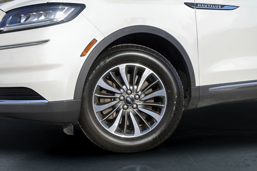 Used Car 2021 Lincoln Nautilus  Standard For Sale Under $30,000 In Austin, Texas