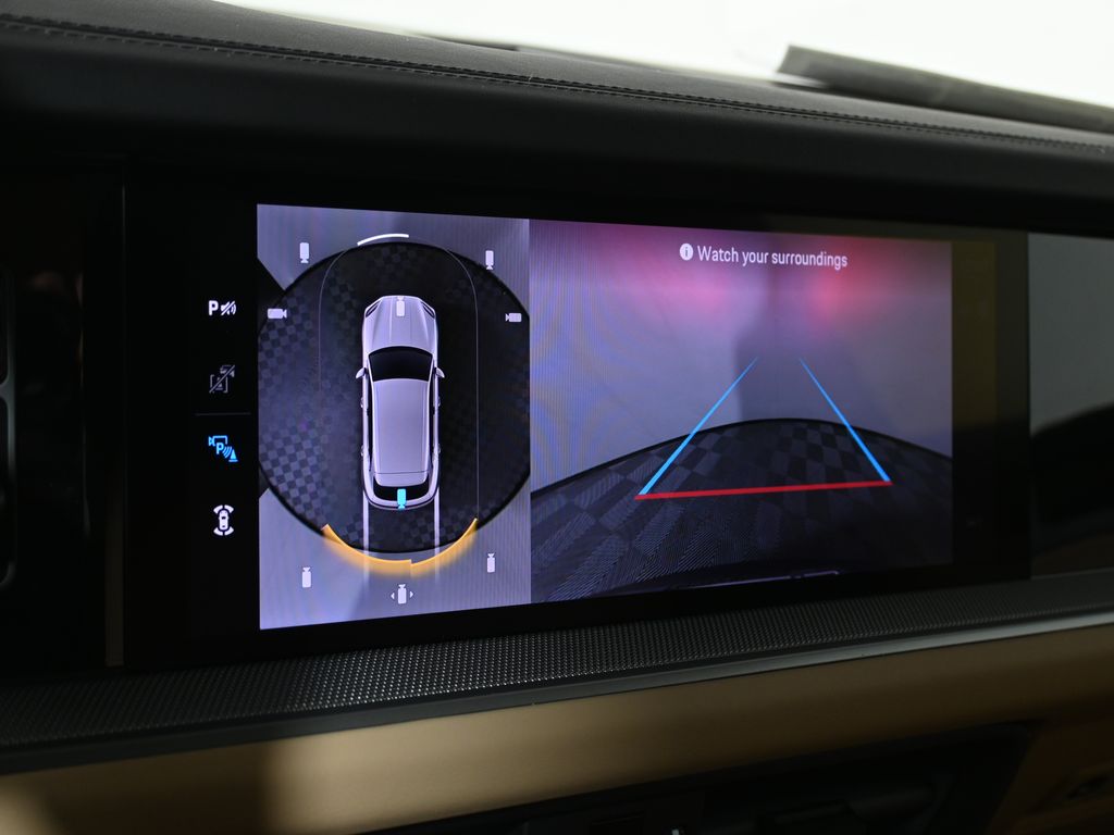 Thumbnail: 2026 Porsche Cayenne - 26