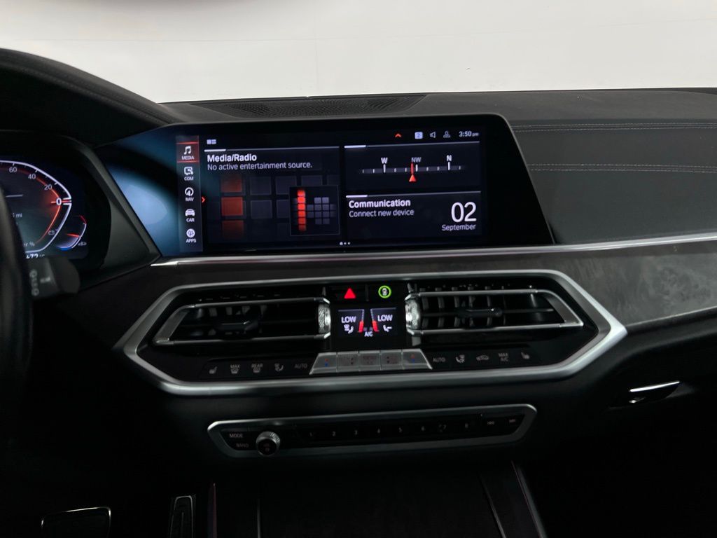 Thumbnail: 2023 BMW X5 - 22