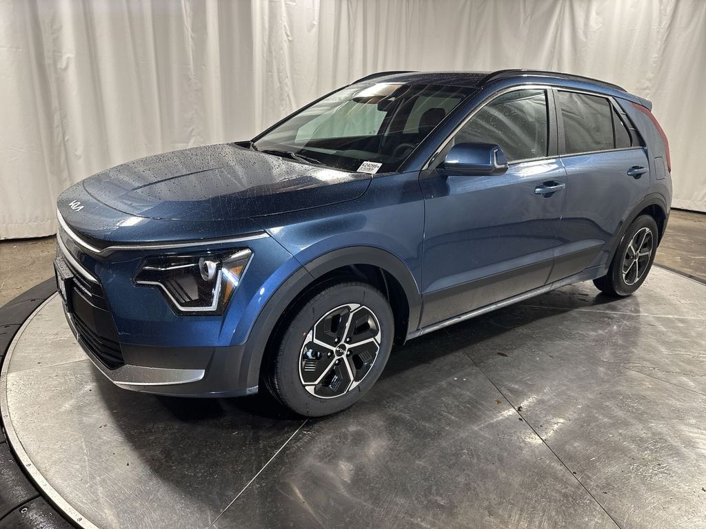 2025 Kia Niro EX