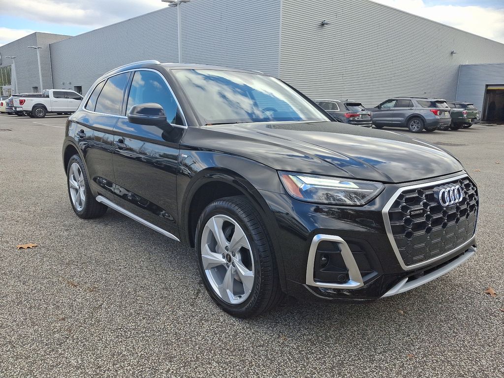 2025 Audi Q5 e Premium Plus 2
