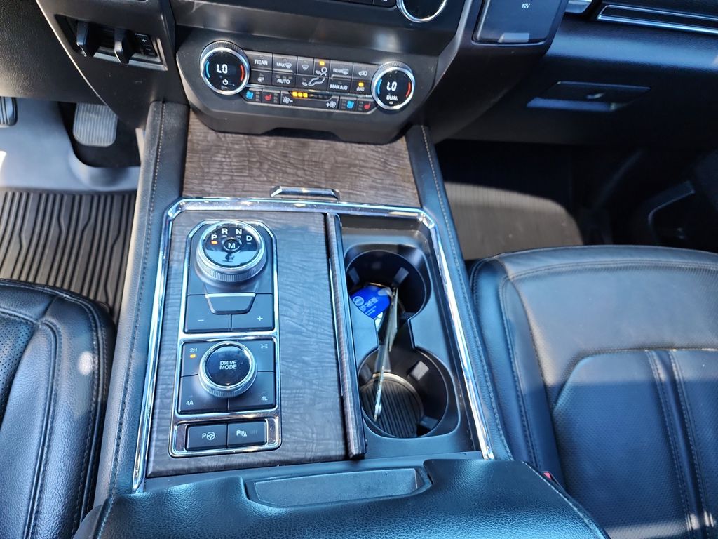 2020 Ford Expedition Limited photo