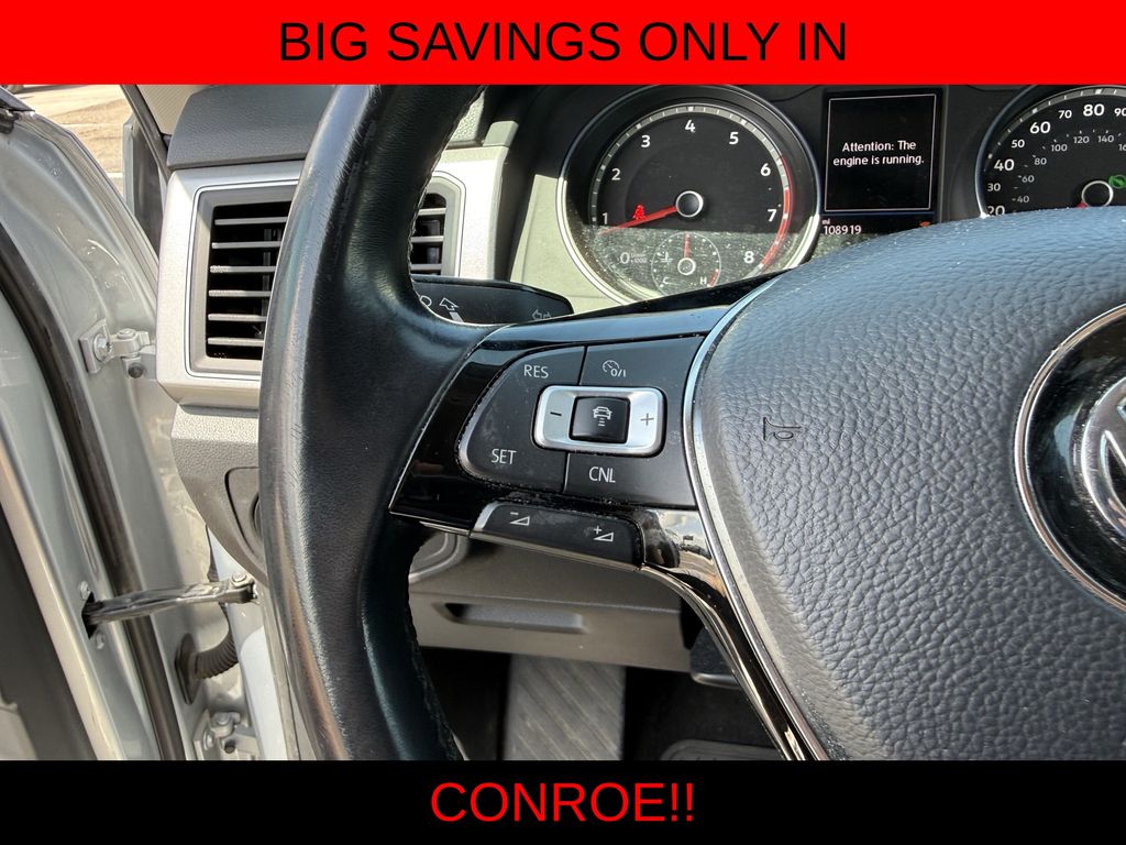 2018 Volkswagen Atlas 3.6L V6 SE Silver at Community Toyota