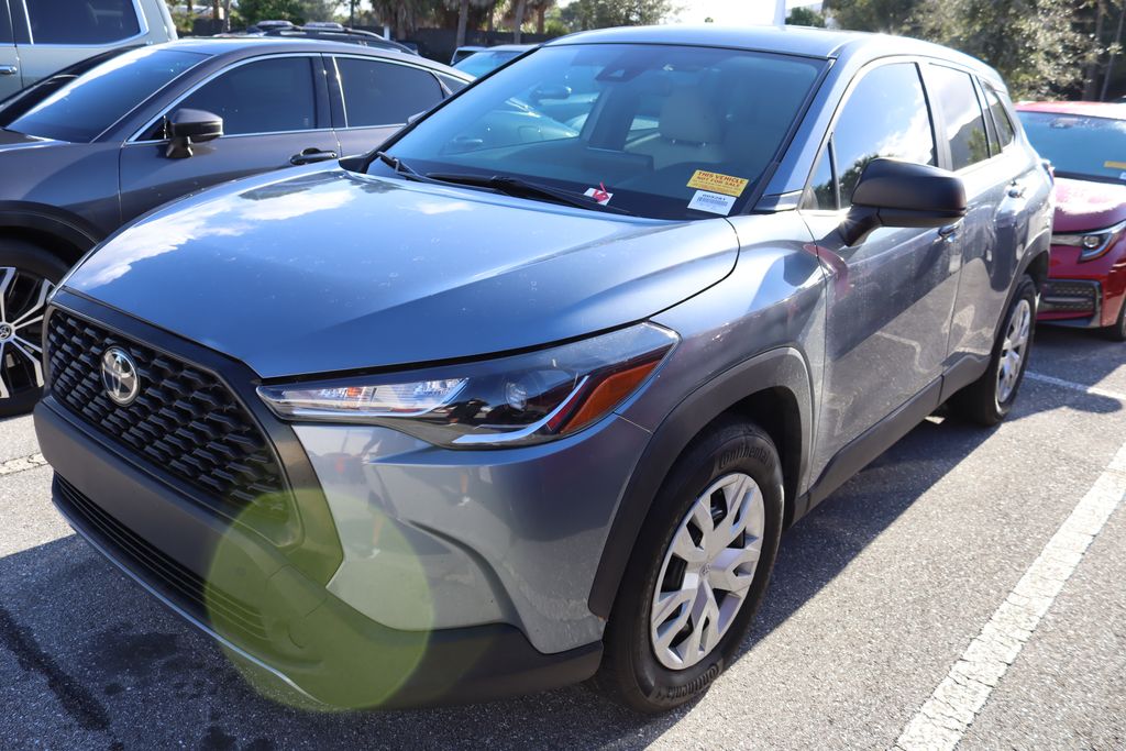 Thumbnail: 2022 Toyota Corolla Cross - 2