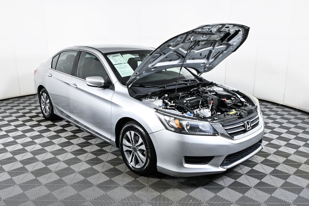 2013 Honda Accord LX 27