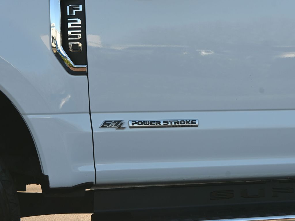 2020 Ford F-250 Super Duty LARIAT