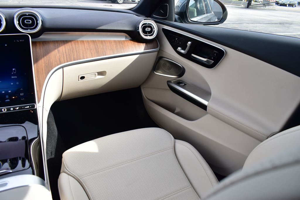 2022 Mercedes-Benz C-Class C 300 25