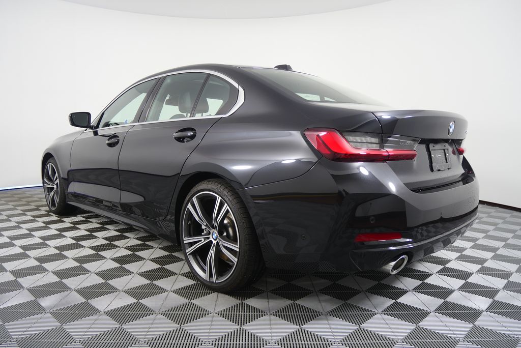 Thumbnail: 2024 BMW 3 Series - 5