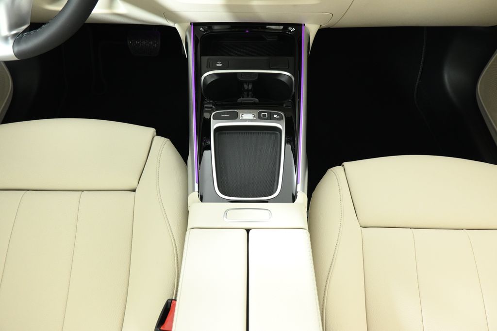 Thumbnail: 2026 Mercedes-Benz GLB - 20