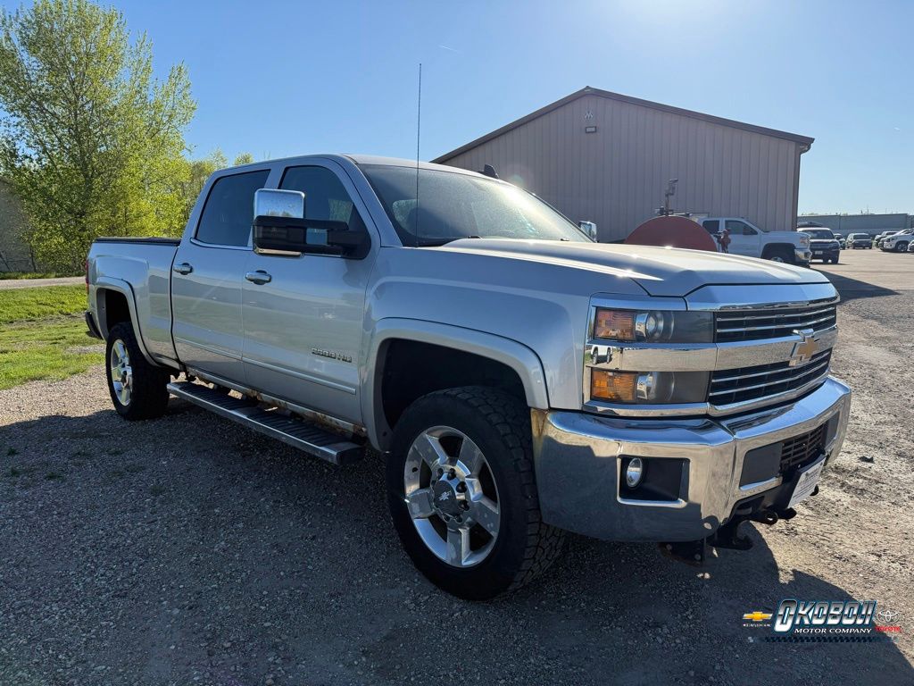 2016 Chevrolet Silverado 2500HD LT Crew Cab 4WD
