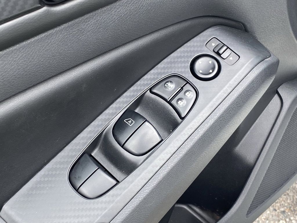 2025 Nissan Altima S - Photo 26