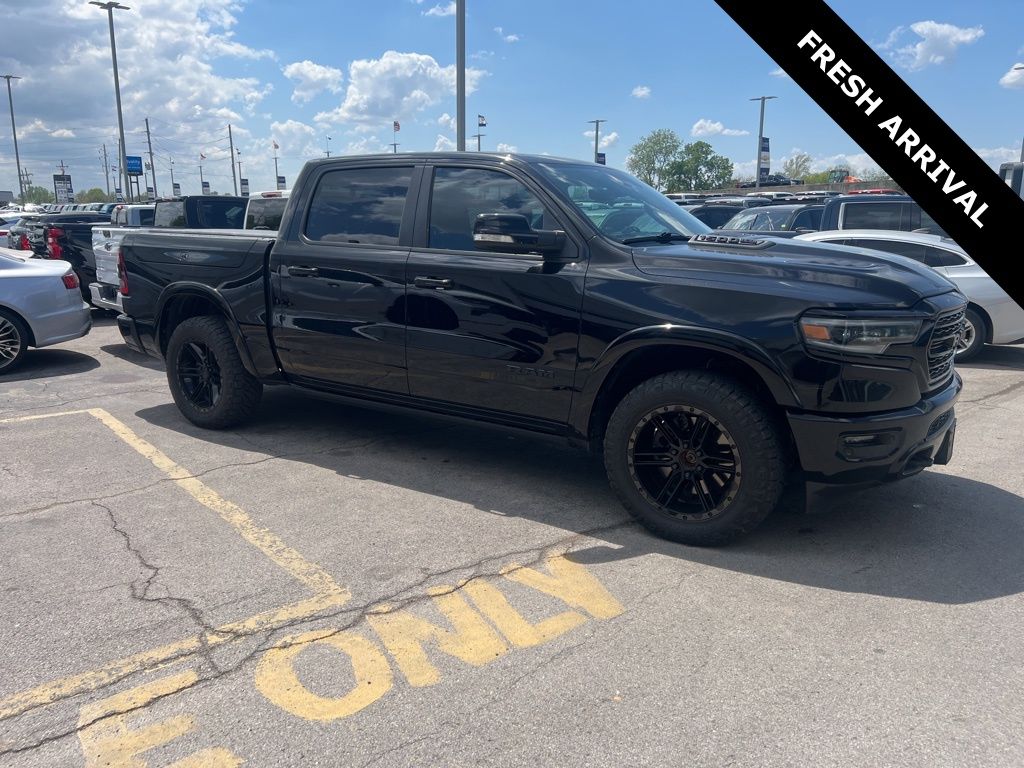 Diamond Black Crystal Pearlcoat 2020 RAM 1500 Limited Crew Cab 4WD Pickup Truck Four-Wheel Drive 8-Speed Automatic