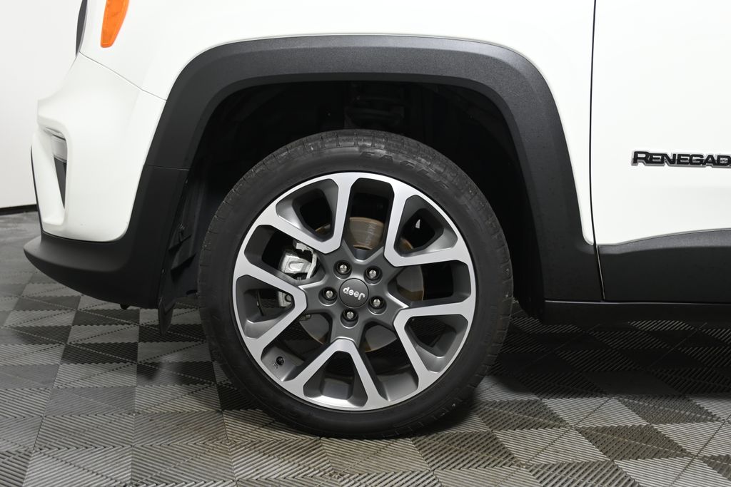 Thumbnail: 2022 Jeep Renegade - 11