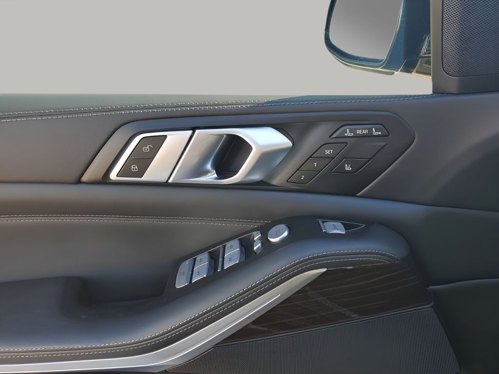 Used Car 2023 Bmw X7  Xdrive40i For Sale Under $60,000 In Austin, Texas