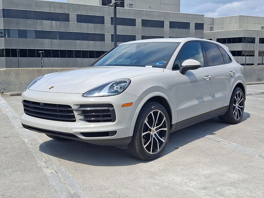 Thumbnail: 2023 Porsche Cayenne - 1
