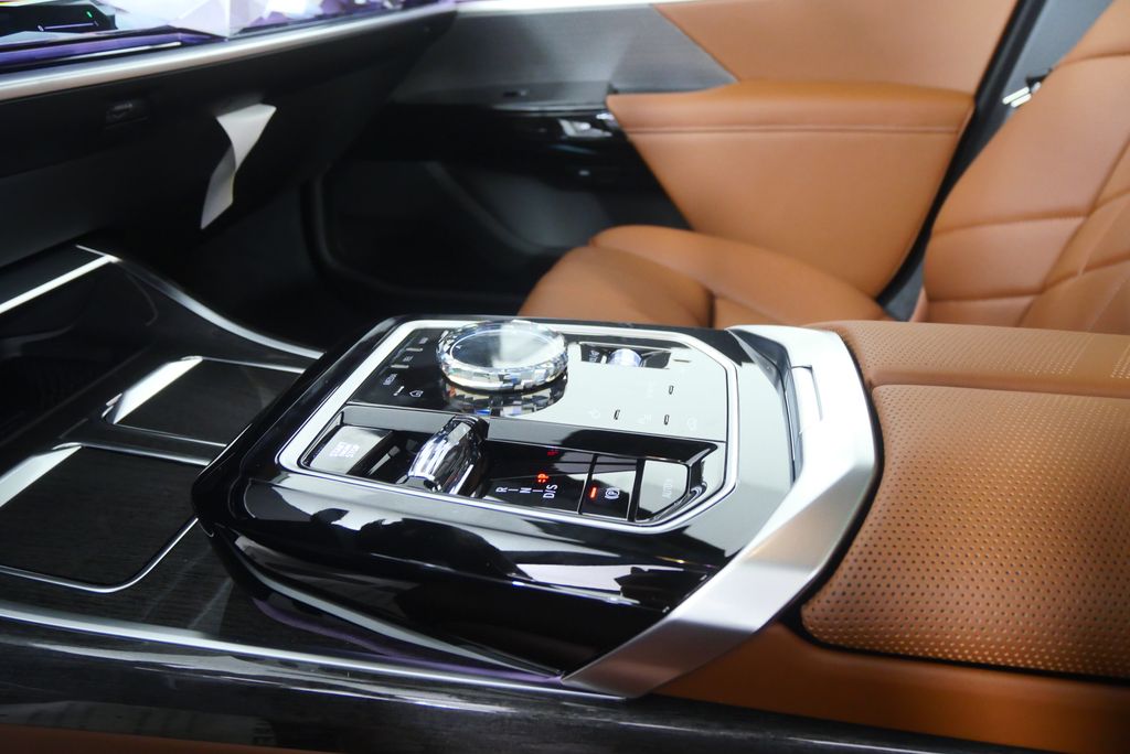 Thumbnail: 2026 BMW 7 Series - 23