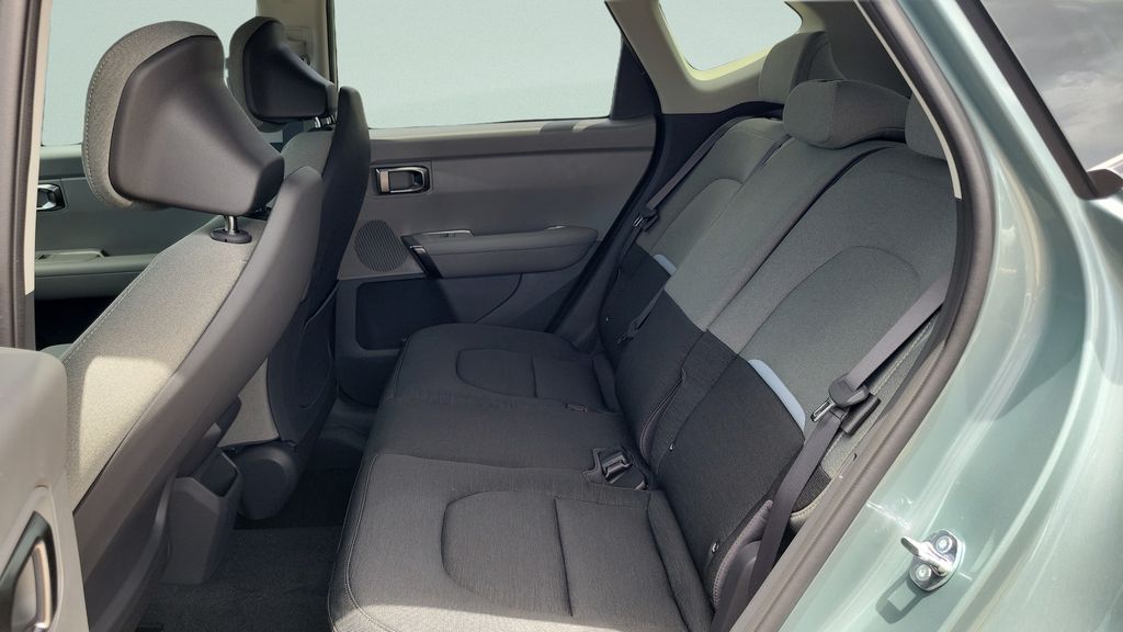 New 2027 Green Kia S image 10