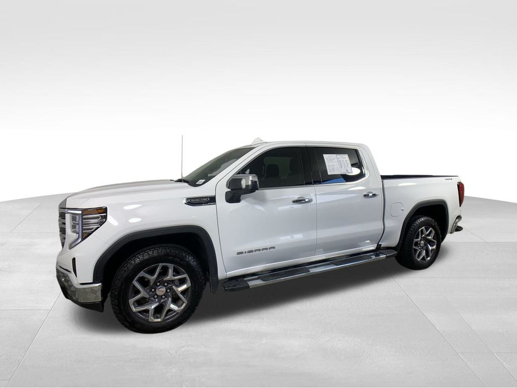 2024 GMC Sierra 1500 SLT 2