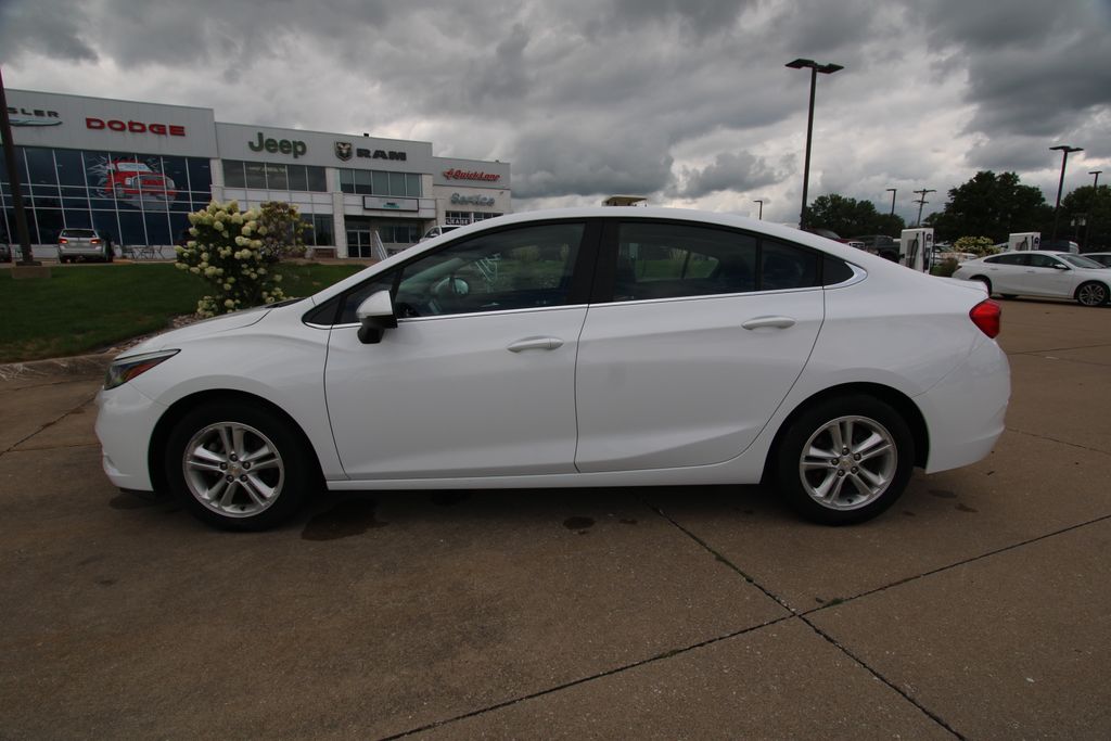 Used 2017 Chevrolet Cruze Sedan