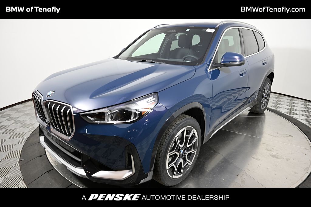 2026 BMW X1 28i's photo