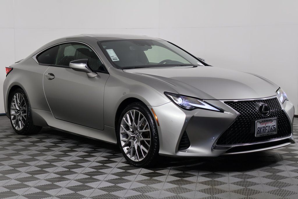 Thumbnail: 2019 Lexus RC - 3