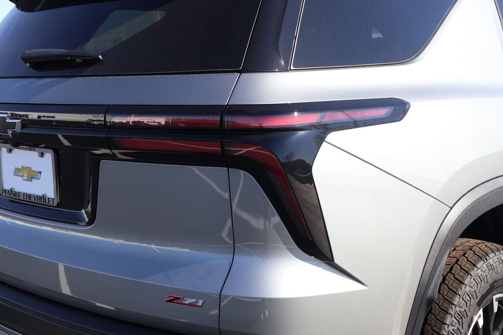 Thumbnail: 2026 Chevrolet Traverse - 7