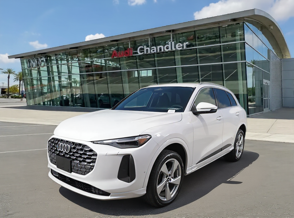 Thumbnail: 2025 Audi Q5 - 1