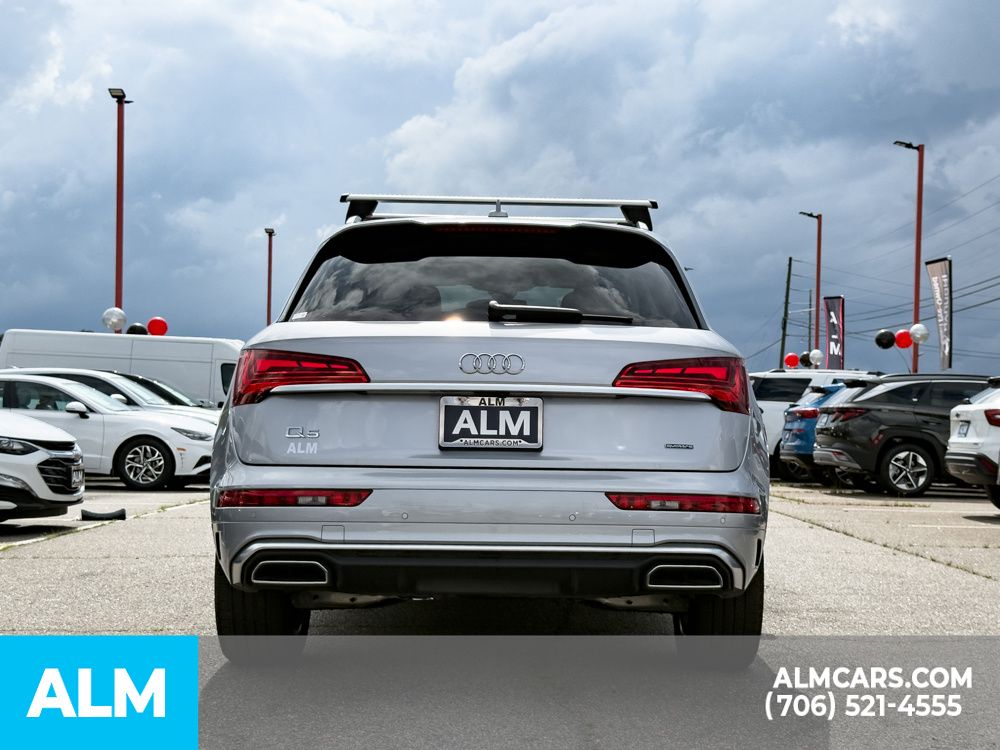 Used 2024 Silver Audi 45 S line Premium image 5