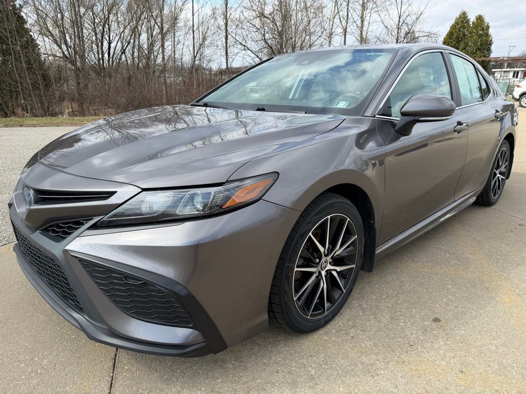used 2022 Toyota Camry Hybrid car, priced at $19,903