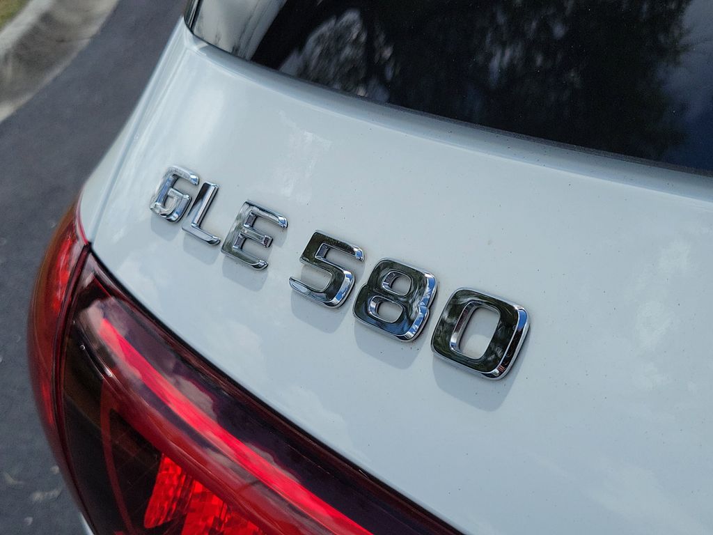 used 2020 Mercedes-Benz GLE car, priced at $44,998