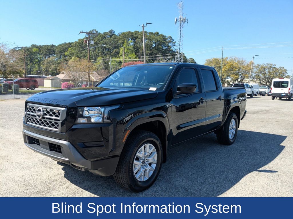 2023 Nissan Frontier Crew Cab SV 4x4