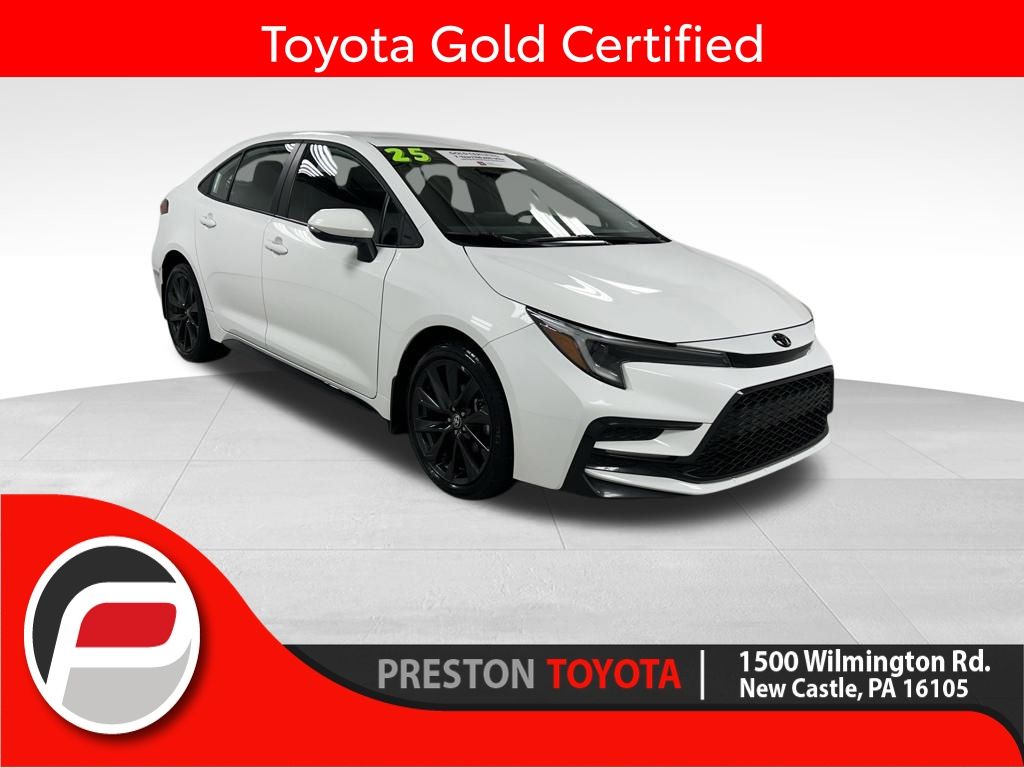2025 Toyota Corolla SE CVT's photo