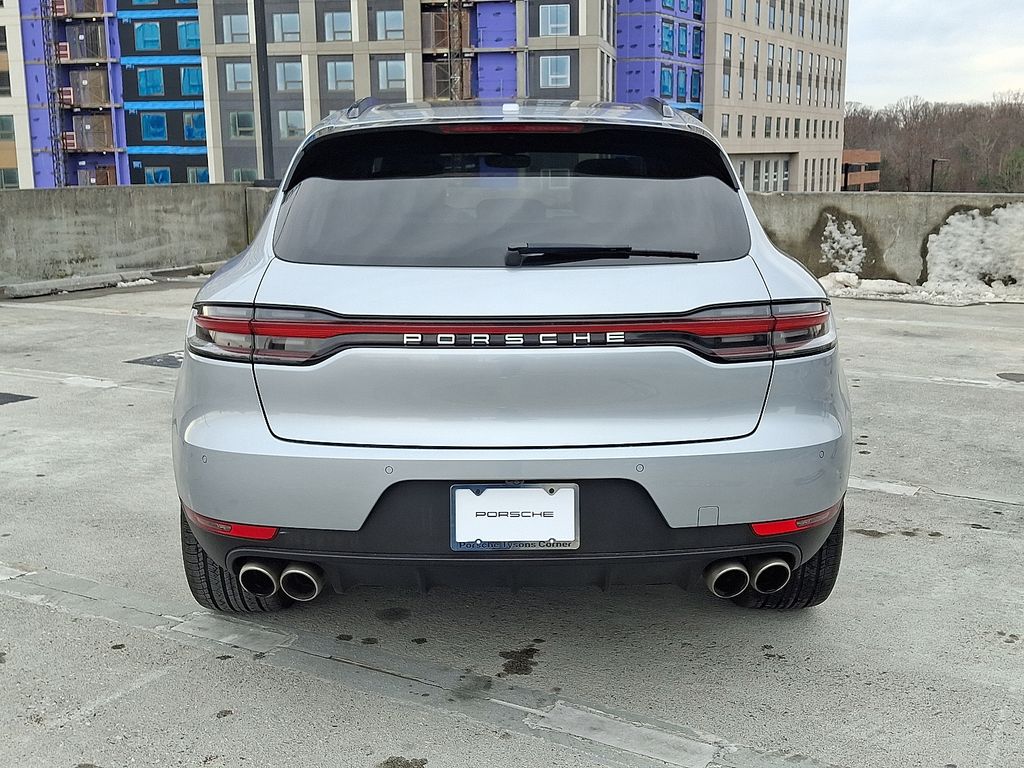 Thumbnail: 2020 Porsche Macan - 9