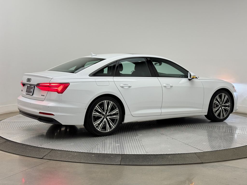 Thumbnail: 2023 Audi A6 - 16