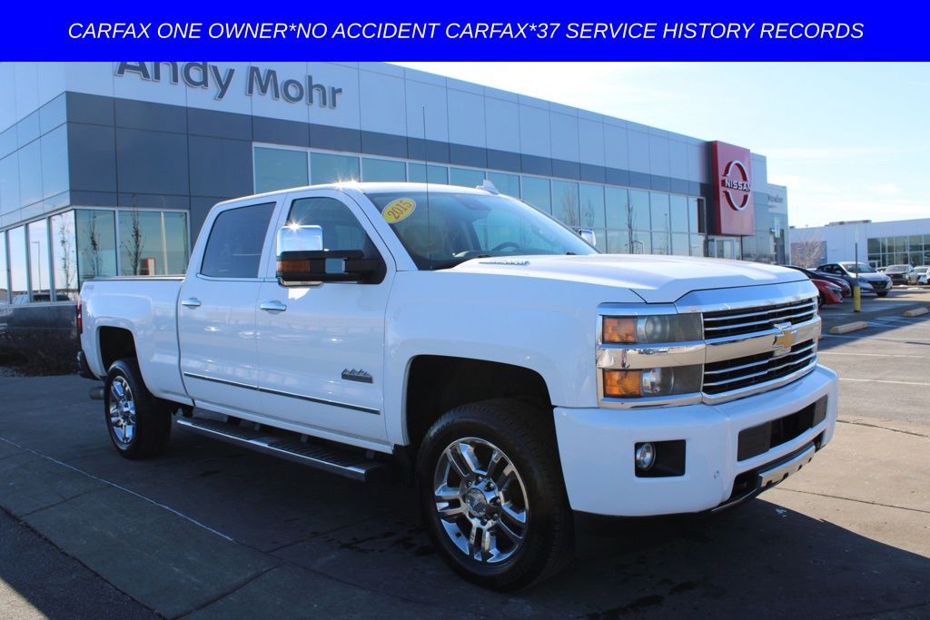 2015 Chevrolet Silverado 2500HD High Country Crew Cab 4WD