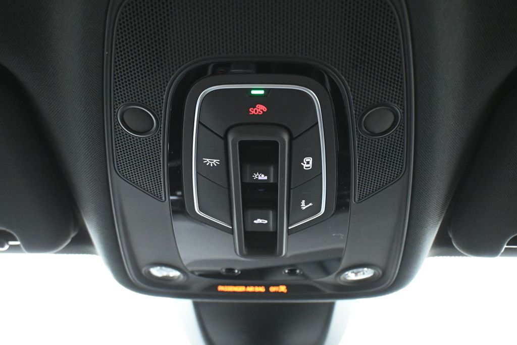 Thumbnail: 2026 Audi Q7 - 16